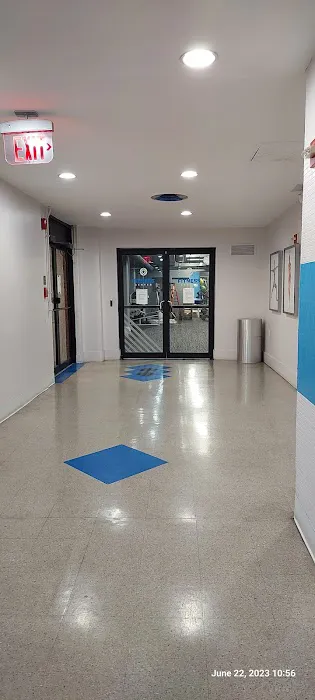 Crystal Towers Sport Center Picture 8