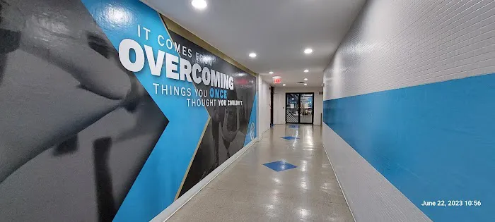 Crystal Towers Sport Center Picture 7