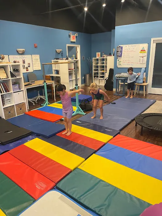 Suavey Performing Arts Institute Picture 2