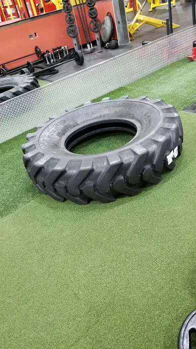 Retro Fitness Picture 3