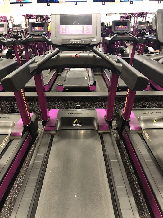 Planet Fitness Picture 7