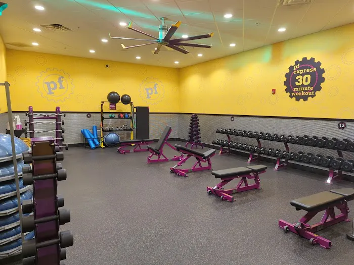 Planet Fitness Picture 9