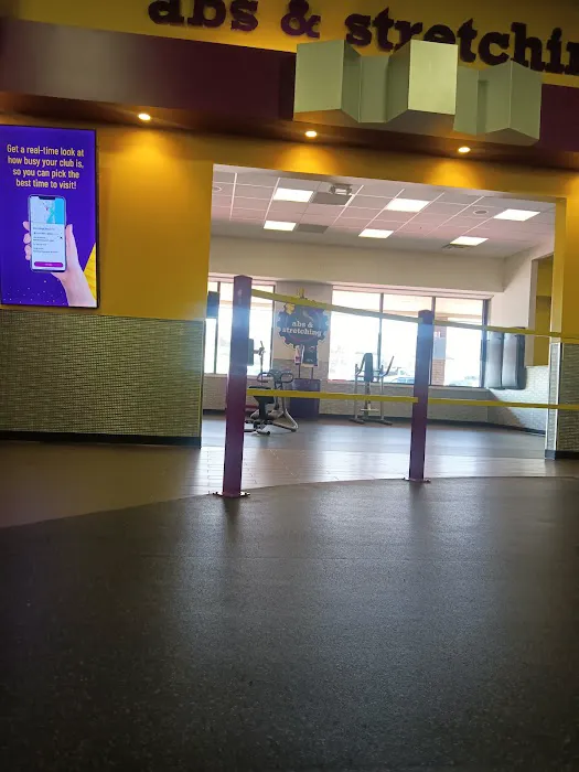 Planet Fitness Picture 4
