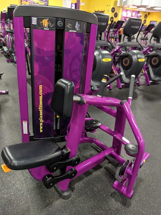 Planet Fitness Picture 10