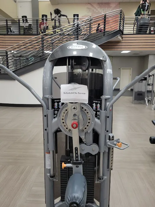 LA Fitness Picture 6