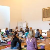 Breathing Deeply Yoga Therapy Training School ico