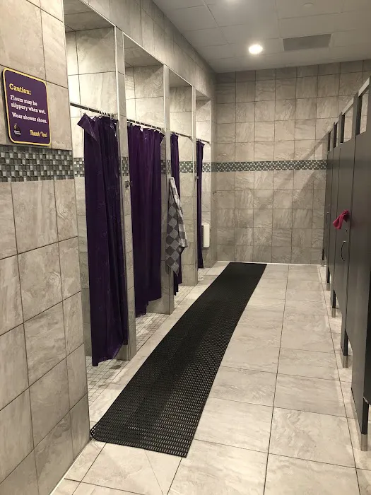 Planet Fitness Picture 6