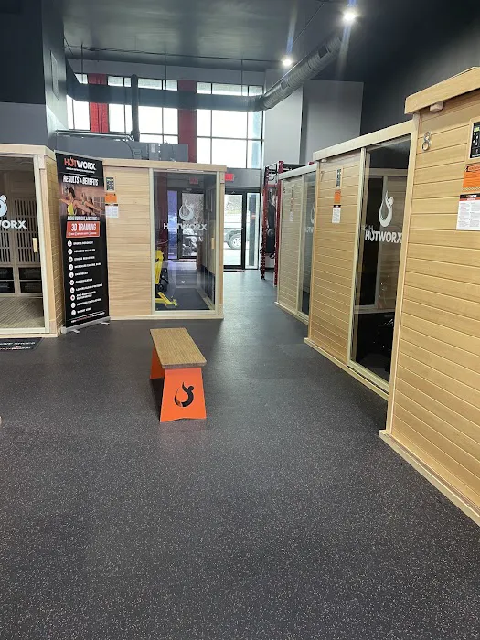 HOTWORX - Louisville, KY - Highlands Picture 1