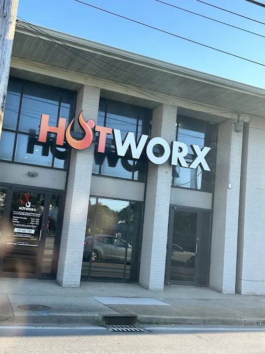 HOTWORX - Louisville, KY - Highlands Picture 7