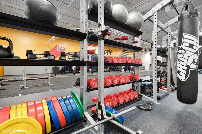 Crunch Fitness - Fern Creek Picture 10