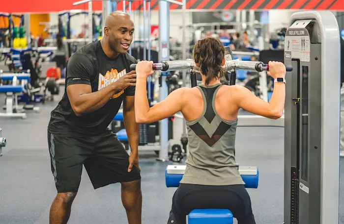 Crunch Fitness - Fern Creek Picture 3