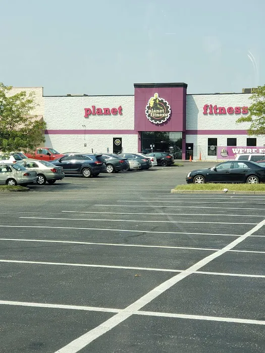 Planet Fitness Picture 6