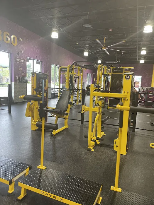 Planet Fitness Picture 6