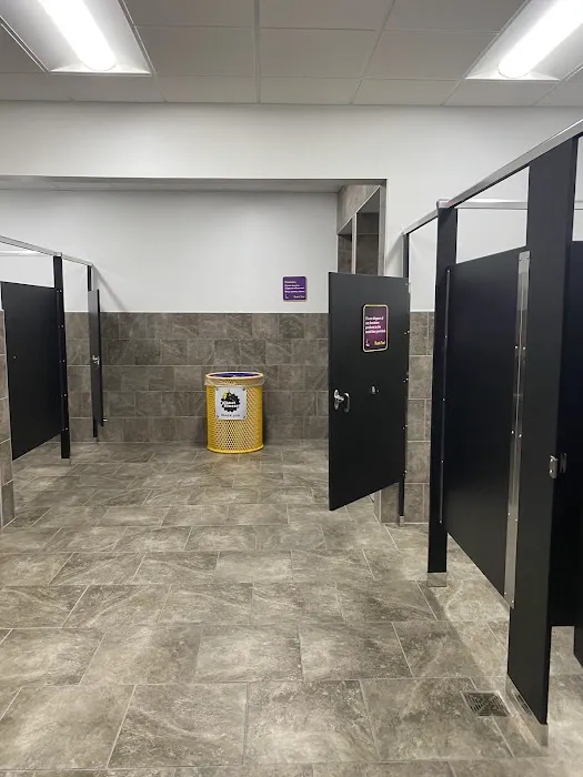 Planet Fitness Picture 4