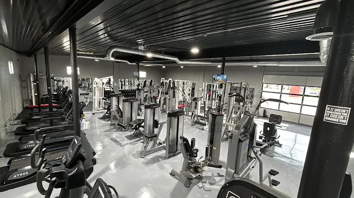 IN Motion Gym & Fitness Picture 1