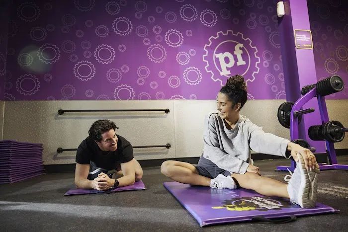 Planet Fitness Picture 8