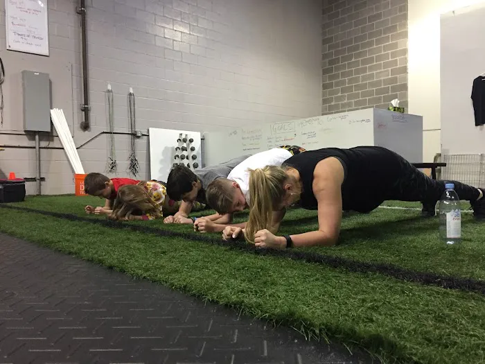 Iron-Oak Fitness Picture 1
