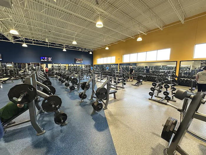 BFit East Gym + Fitness Picture 7