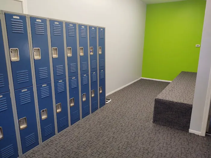 Edge Fitness and Training Headquarters Picture 1