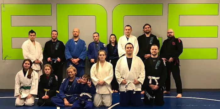 Edge Fitness and Training Headquarters Picture 10