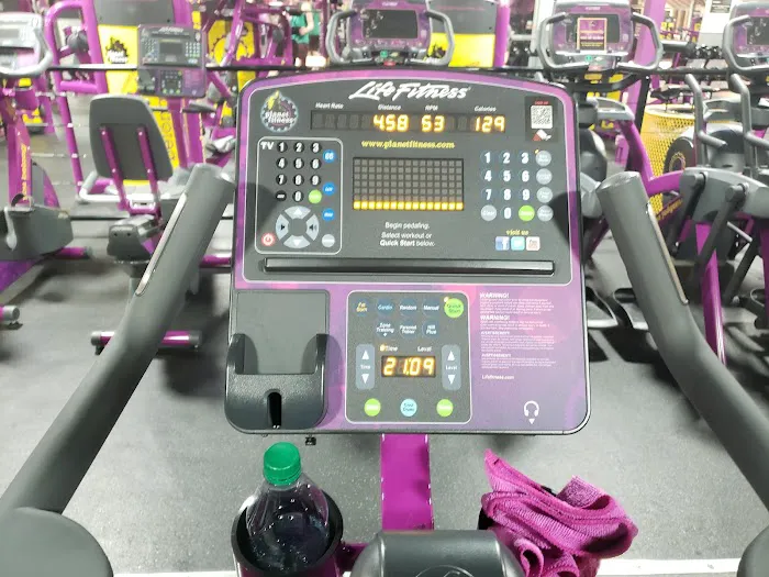 Planet Fitness Picture 1