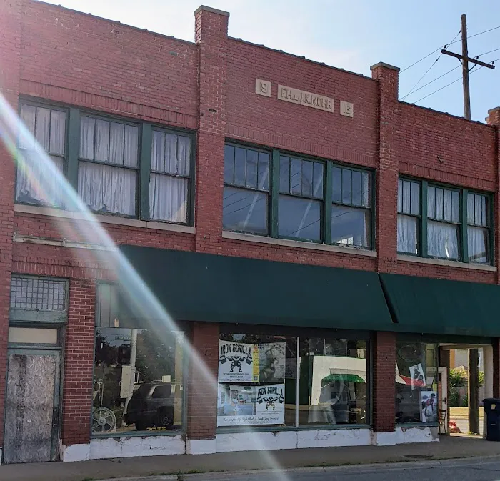 Iron Gorilla Picture 5