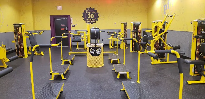 Planet Fitness Picture 9