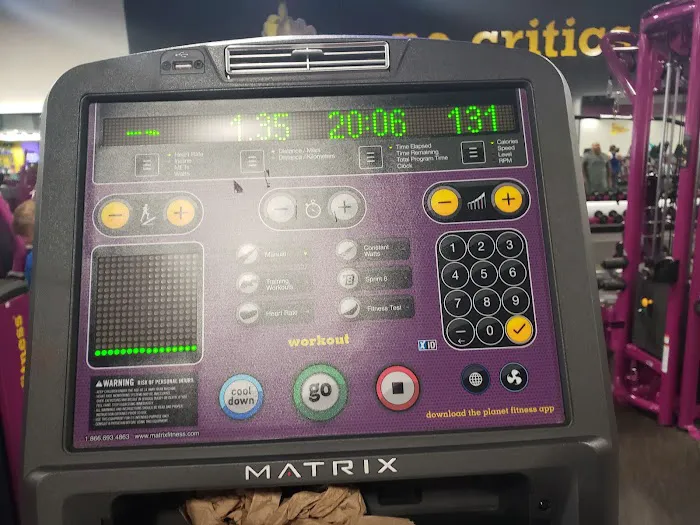 Planet Fitness Picture 4