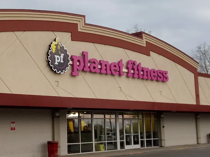 Planet Fitness Picture 3