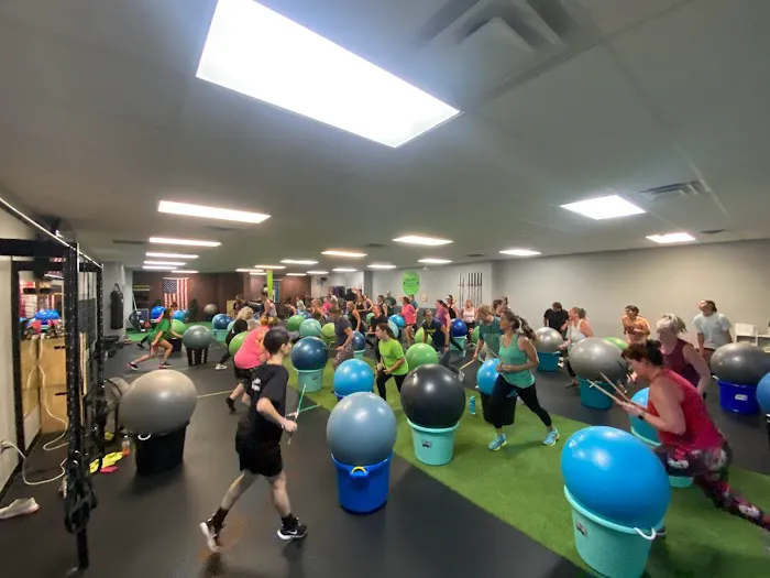 Eighty Twenty Club Picture 2