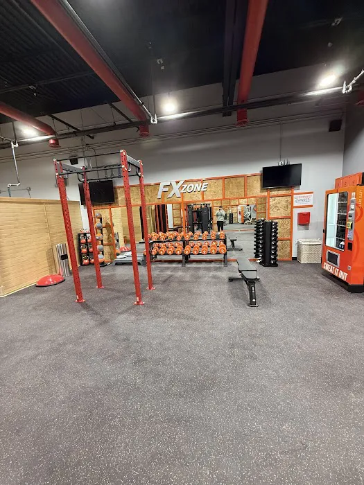 HOTWORX- Lapeer, MI Picture 4