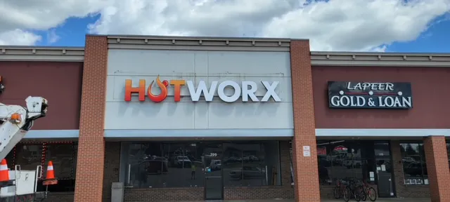 HOTWORX- Lapeer, MI Picture 3