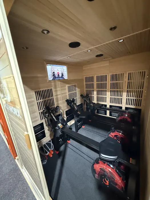 HOTWORX- Lapeer, MI Picture 5