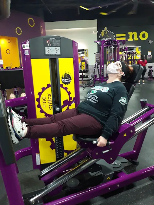 Planet Fitness Picture 5