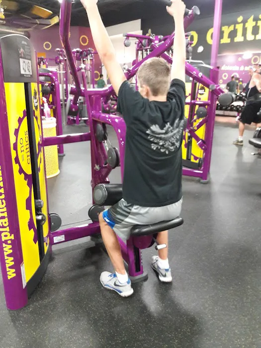 Planet Fitness Picture 9