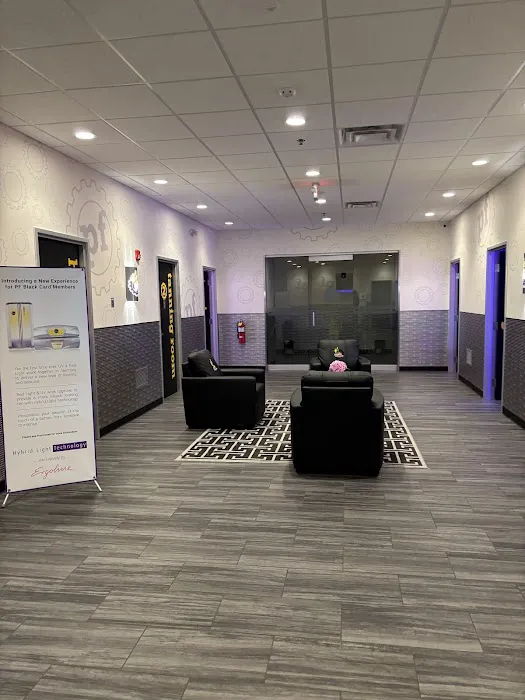 Planet Fitness Picture 5
