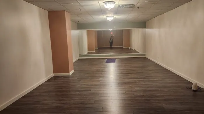 Dharma Den LLC Picture 1