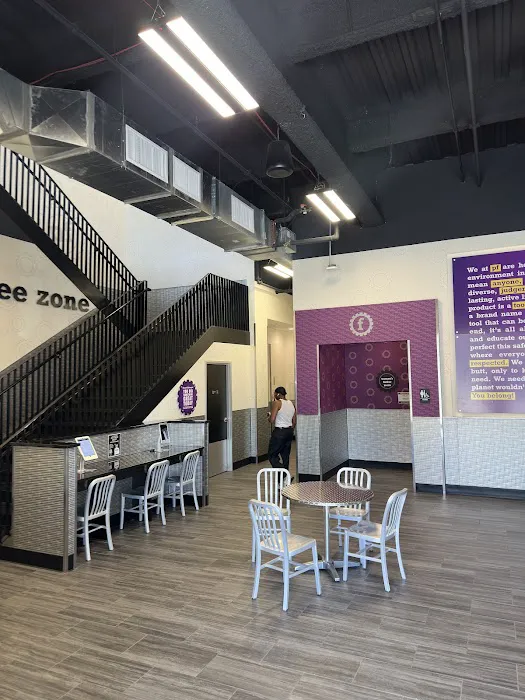 Planet Fitness Picture 9