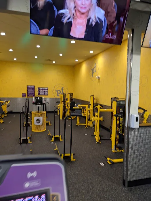 Planet Fitness Picture 4