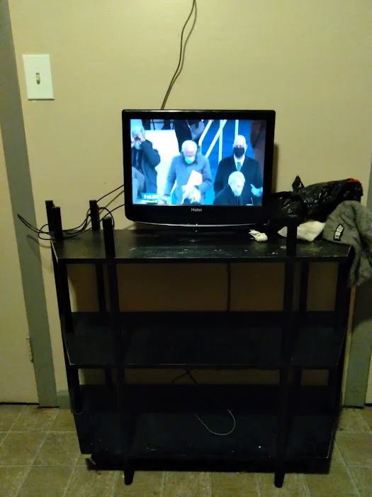 Planet Fitness Picture 2