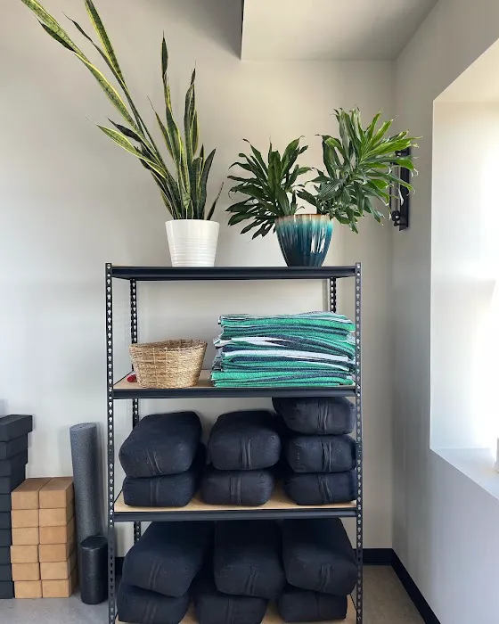 Full Lotus Yoga Picture 3