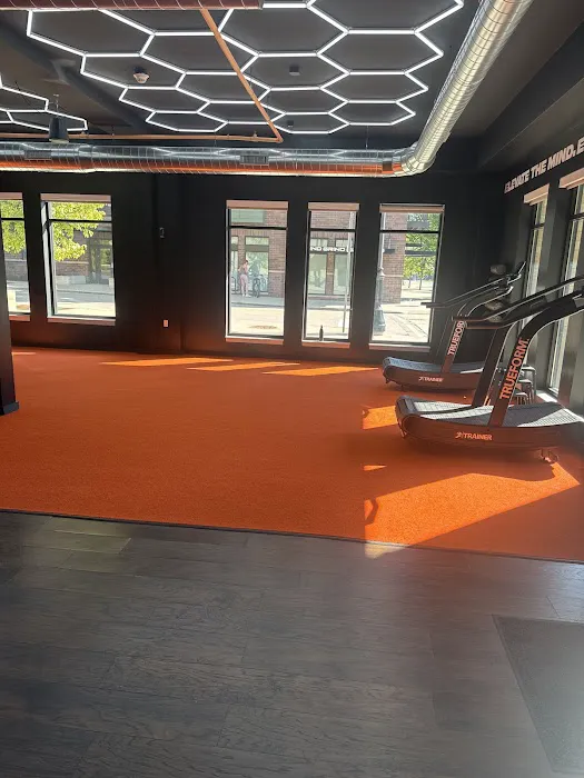 Just Elevate Fitness Club Picture 2