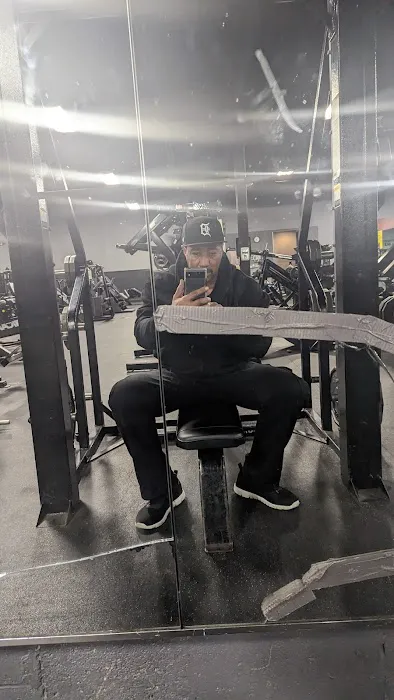 Powerhouse Gym Southfield 24/7 Picture 8