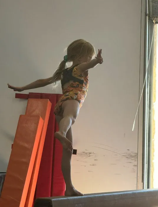 R-Athletics Picture 8