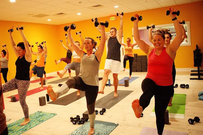 Twisted Hot Yoga Grandville Picture 3