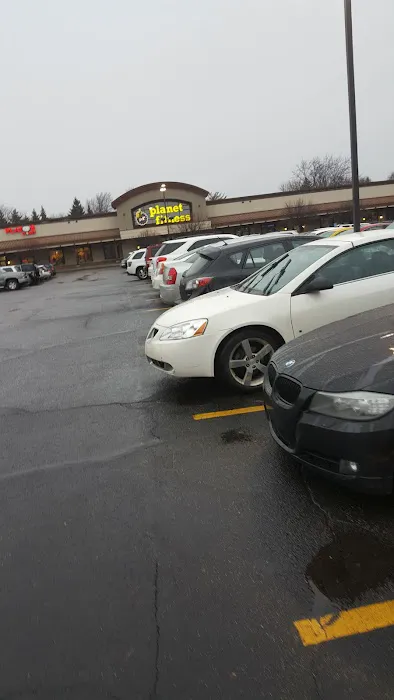 Planet Fitness Picture 6