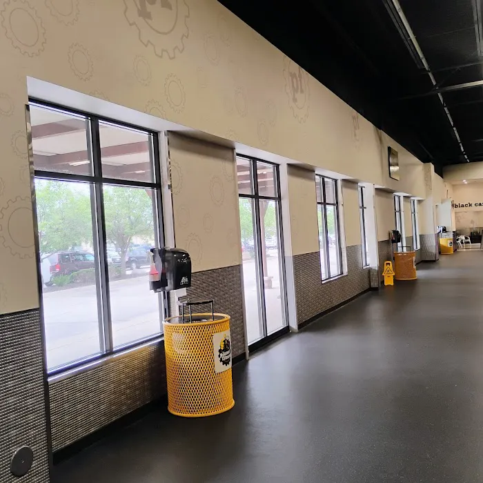 Planet Fitness Picture 5