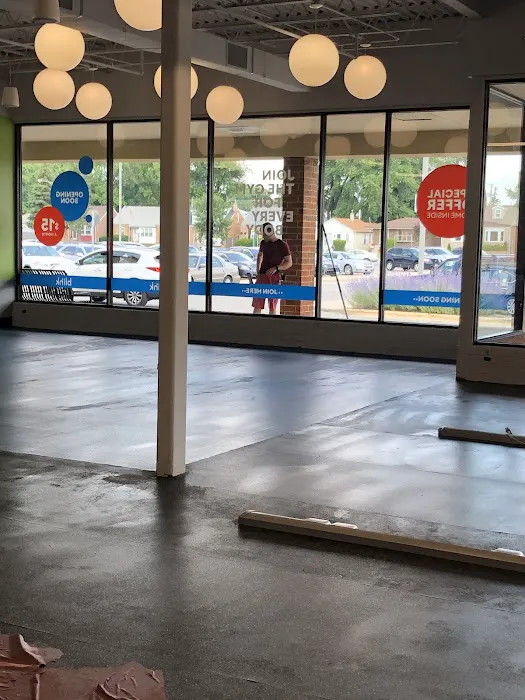 Blink Fitness Merrionette Park Picture 9