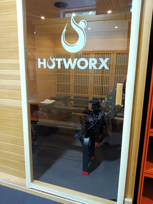 HOTWORX-Chicago, IL - Mt Greenwood Picture 2