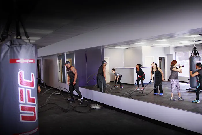 Sculpt And Shred Fitness Picture 5